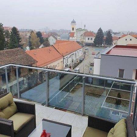 شقة Penthouse Heart Of Slavonia **** Ðakovo المظهر الخارجي الصورة
